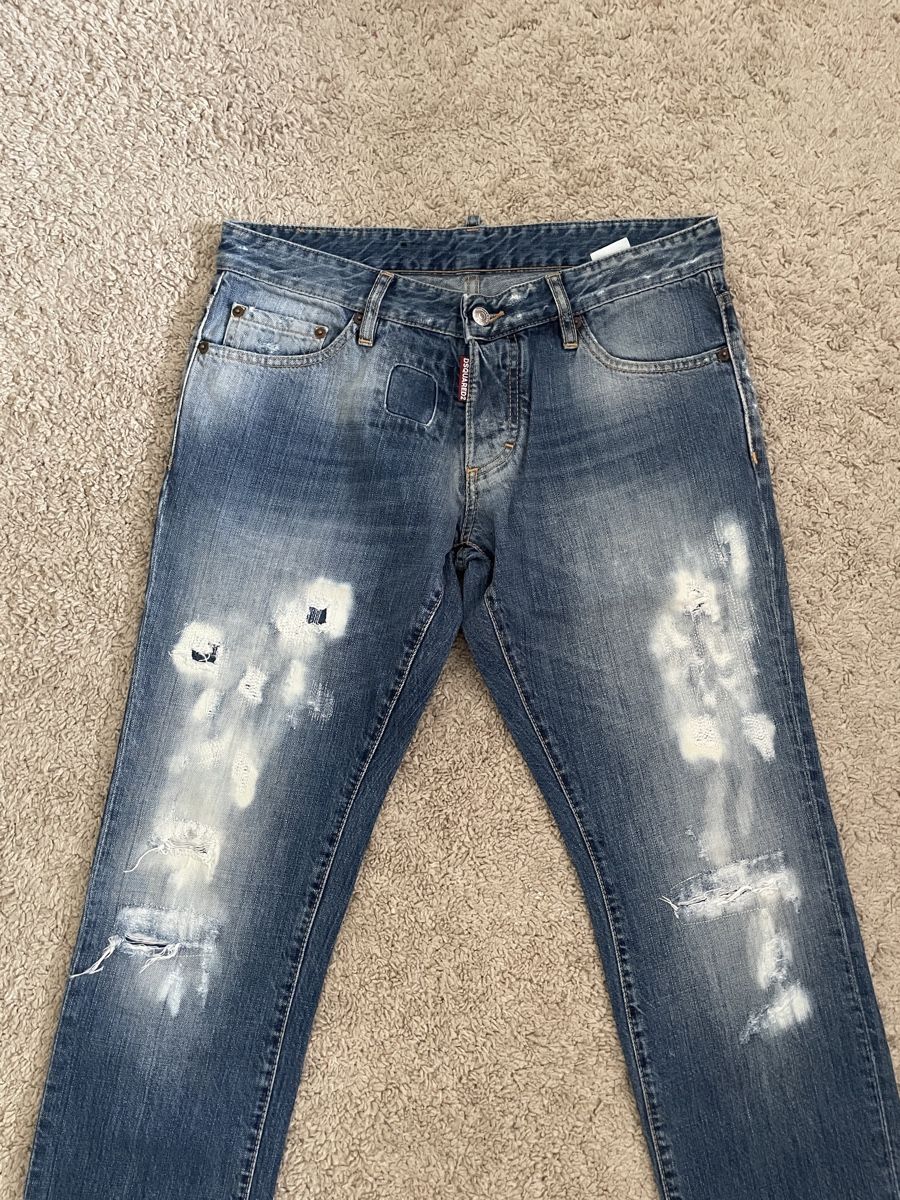 Dsquared2 Jeans: Dsquared2 Jeans Grösse 48 guter Zustand – Usato da Basel venduto da MarkenundKleidung 1