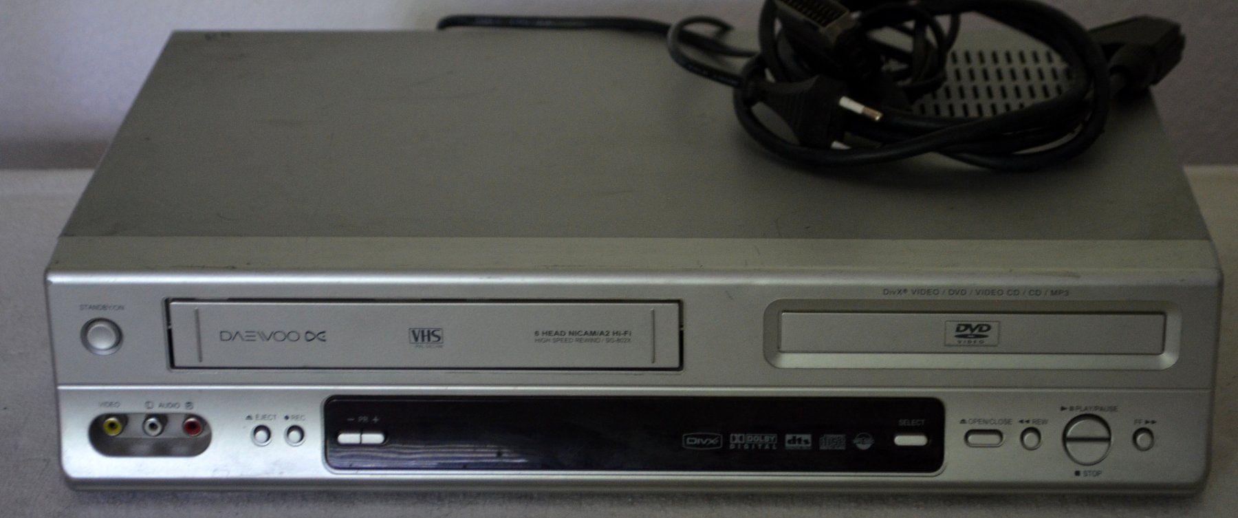 Daewoo Aufnahmegeräte: Daewoo SG-802X Videorecorder VHS /  magnétoscope – Gebraucht aus Collonges von arashee 1
