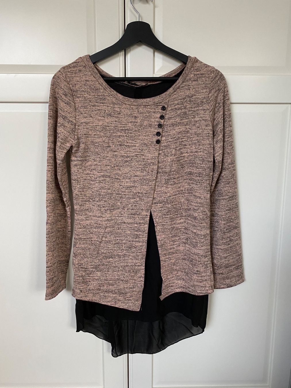 Top: Woman Light Pullover – Usato da Schlieren venduto da tug_568r
