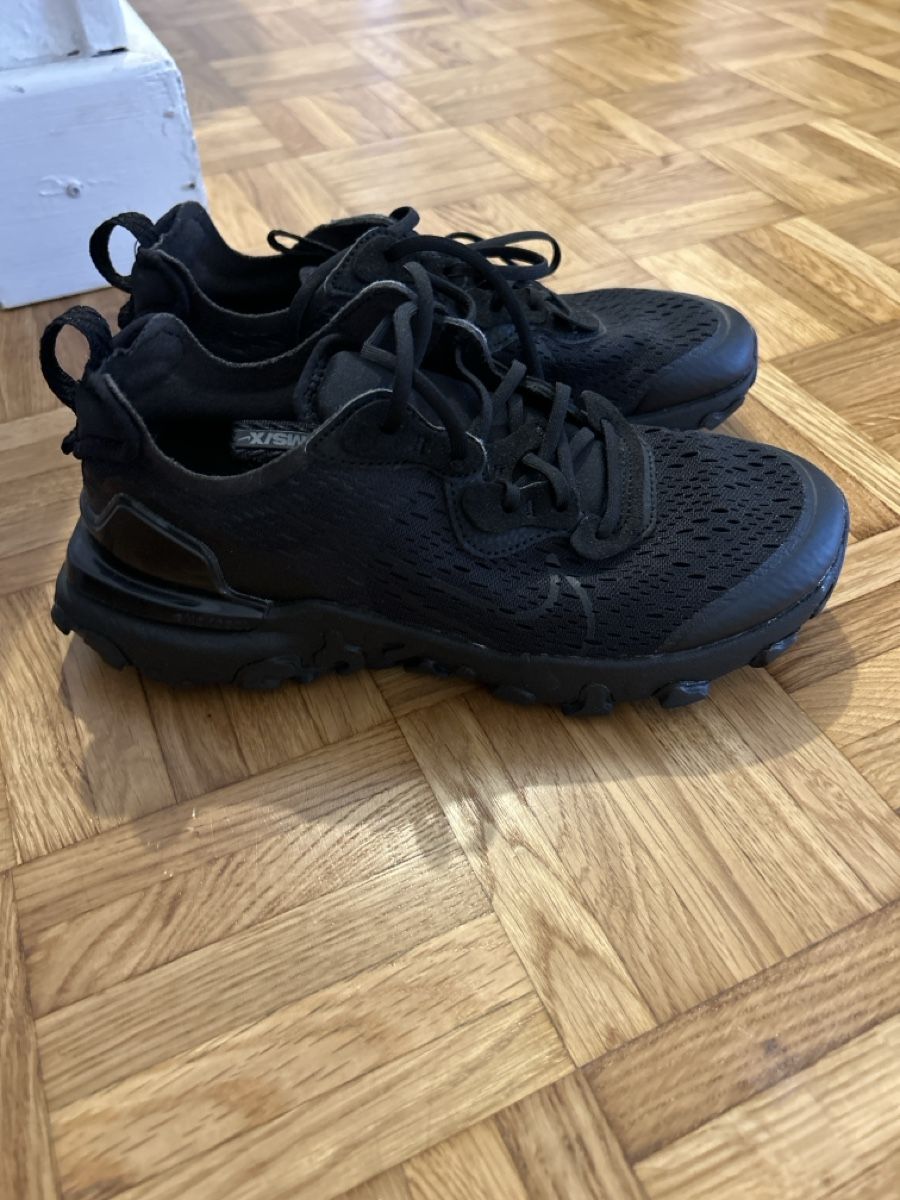 Chaussures hommes: Basket Nike  – Neuf (Voir description) à Sierre par art_wqf9