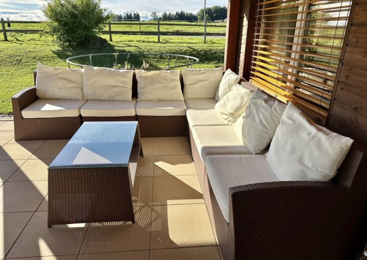 Divani: Salon de jardin – Usato da Bouloz venduto da jackdavetpiller79 4