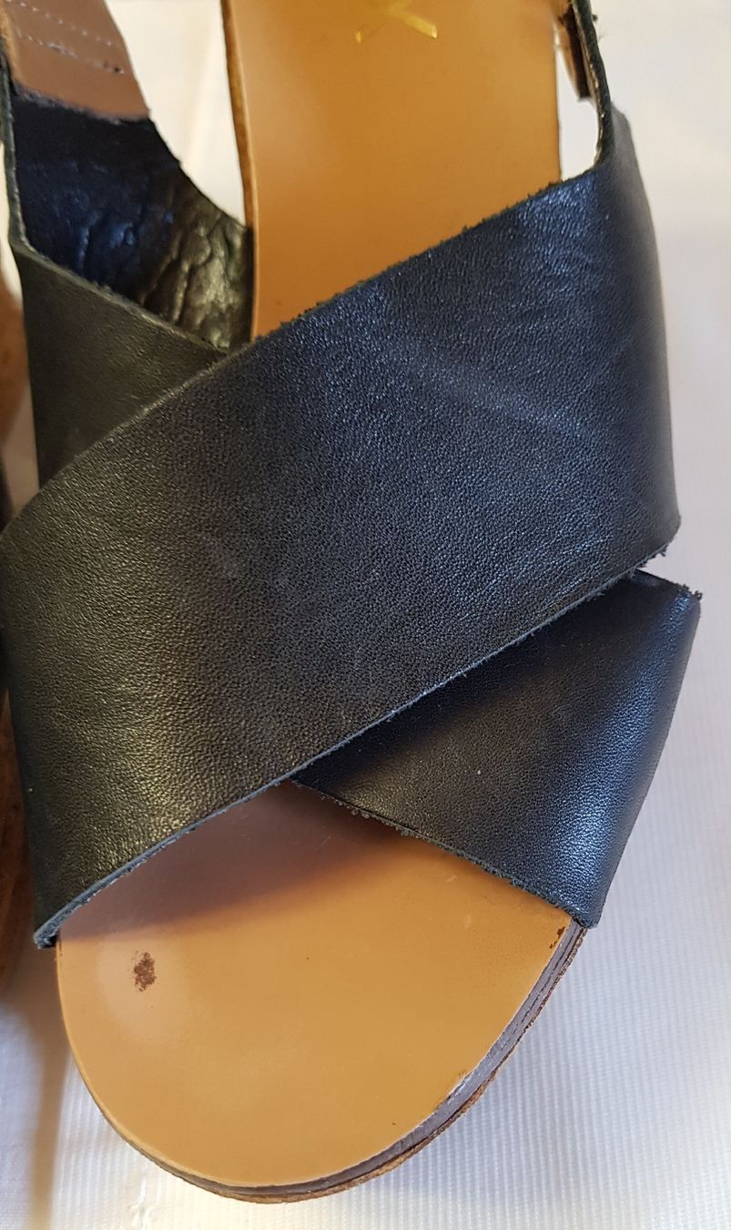Scarpe da donna: Keilsandalen (Grösse 36) – Usato da Erlenbach ZH venduto da wem_6f9c 3