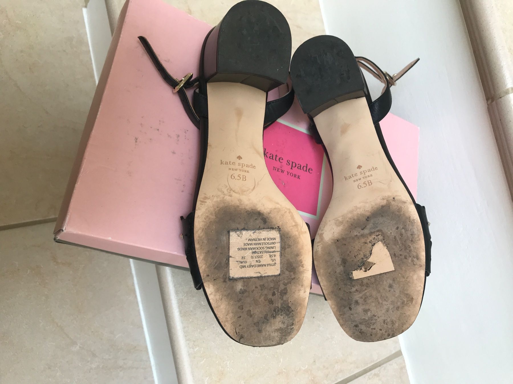 Kate Spade Scarpe da donna: KATE SPADE Daisy mid Sandal 37 in Schwarz – Usato da Glattfelden venduto da Danshari 5