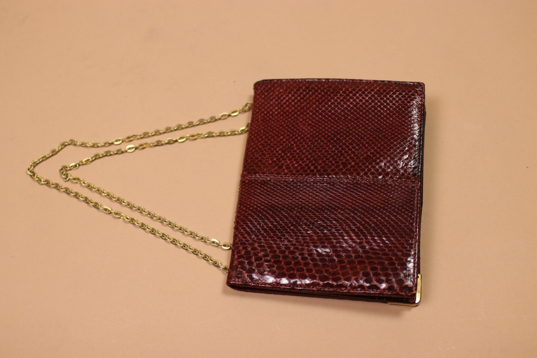 Borse da donna: Vintage 1950s red python purse/bag – Usato da Hombrechtikon venduto da BAZ-Vintage 3