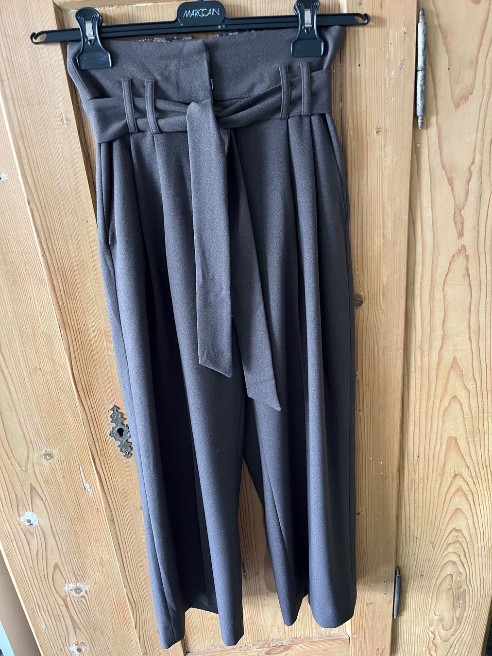 Cinque Pantaloni: Edle Hose der Marke Cinque Gr. 34 – Usato da Hergiswil NW venduto da Primia