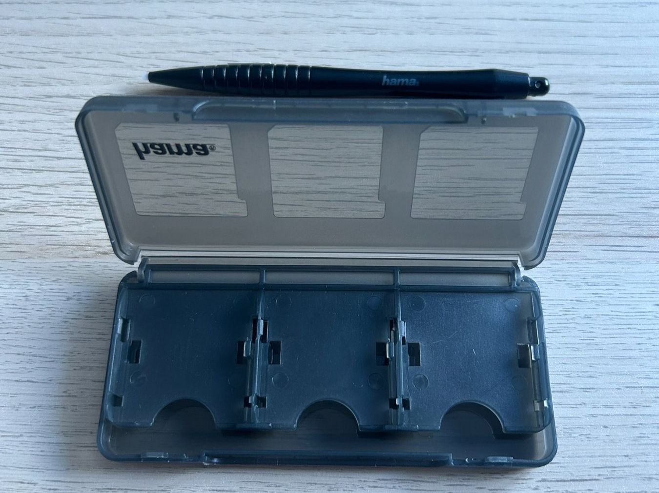 Nintendo Console: Nintendo DS Zubehör: Etui und Stift – Usato da St. Gallen venduto da bubblybee 1