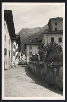 Vicosoprano, Strassenpartie mit Bergen