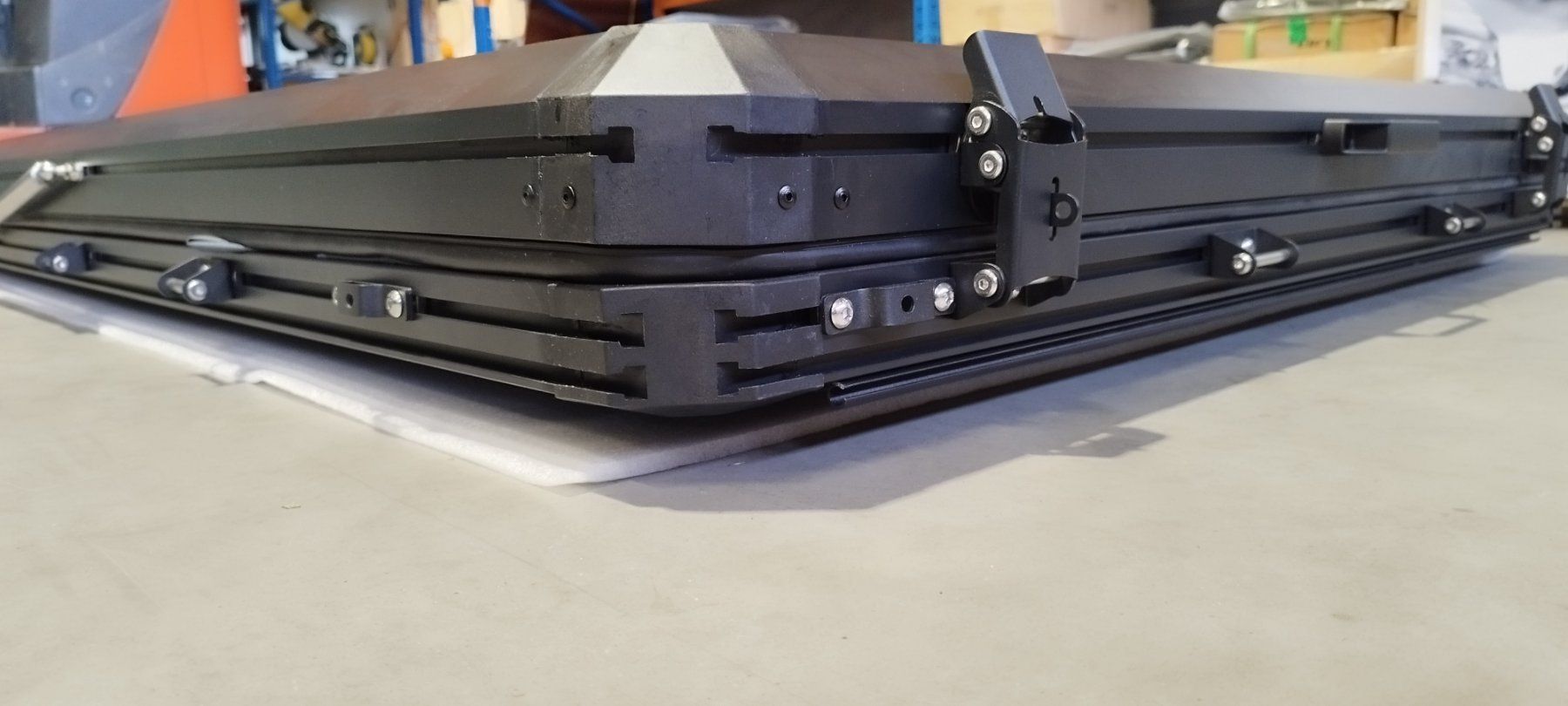 Tende : Dachzelt – Nuovo e nell'imballaggio originale da Weinfelden venduto da Gloor_4x4_GmbH 4