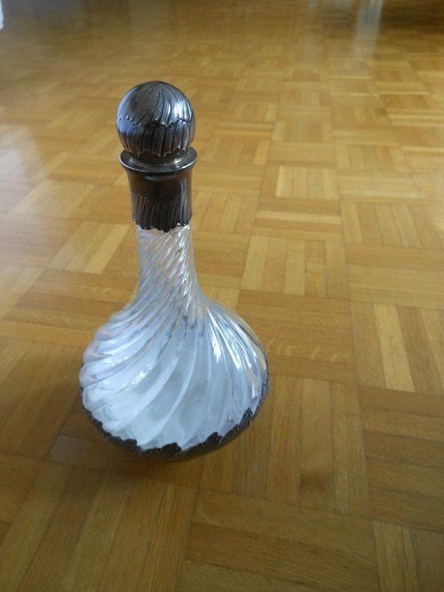 Karaffen: Weindekanter-Flasche mit Stöpsel gestempelt – Gebraucht aus Basel von jea_xtz8 1