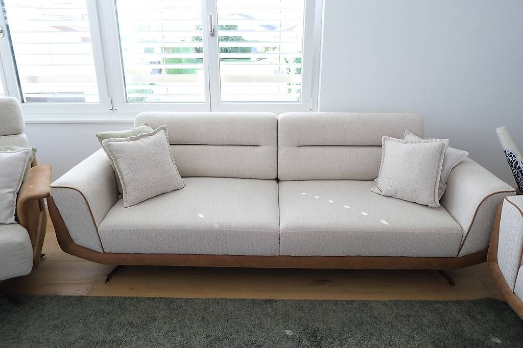 Divani: Komplette Sofa-Garnitur 2 Sofas + Sessel | neuwertig – Usato da amriswil venduto da ism_bg9d 2