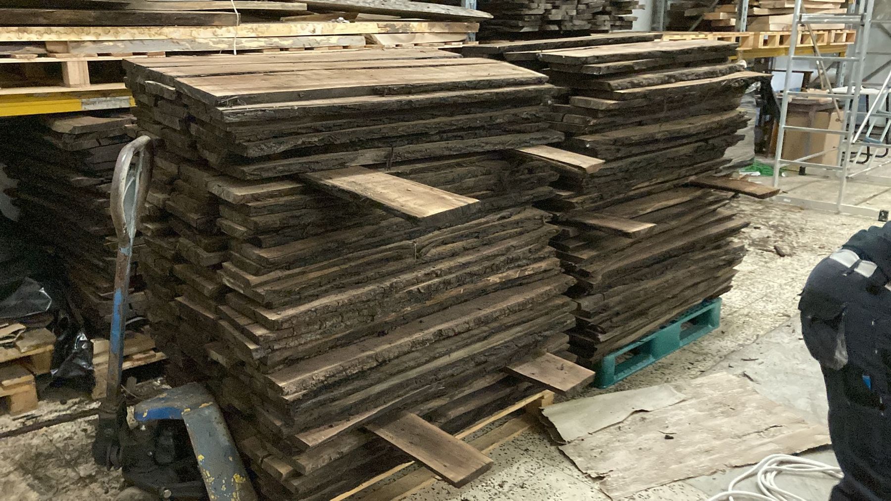 Articoli in legno: Amerikanischernussbaum – Usato da Wolhusen venduto da rioferdi 1