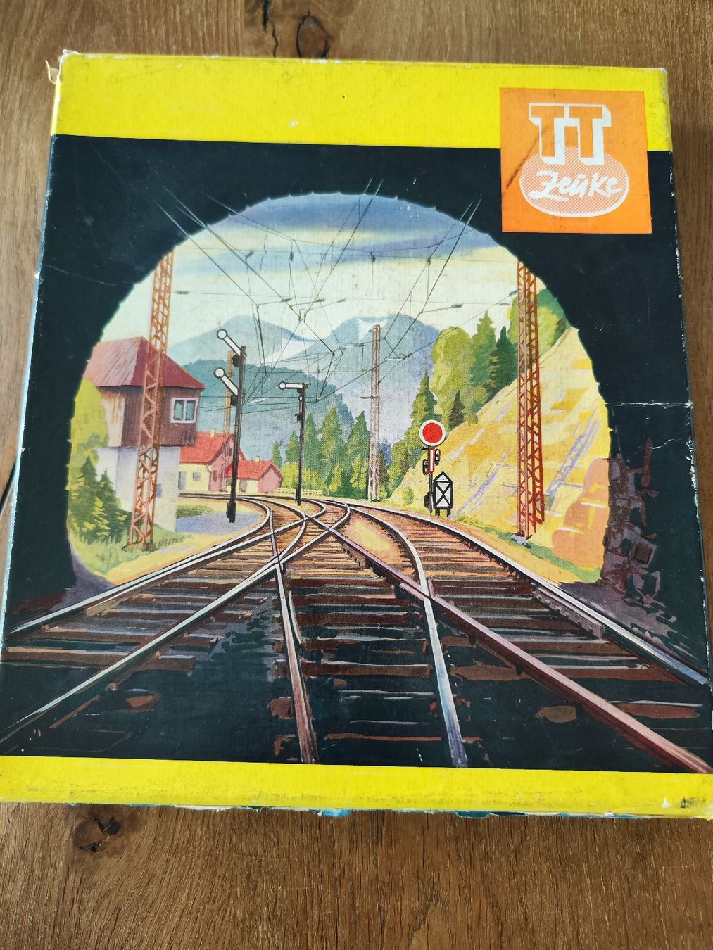 Modellini di ferrovie: Zeuke Bahnen TT 545/746 – Usato da Kriens venduto da Xonox 2