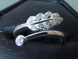 Silber 925 Fingerring mit Zirkonia