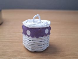 Handgeflochtener Wäschekorb, Puppenhaus, Maileg Mäuse