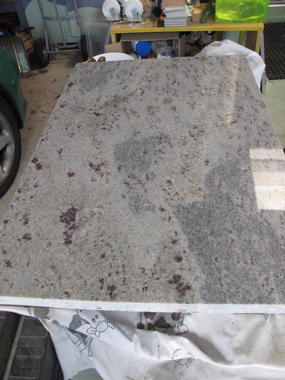 Tavoli: plateau de table en granite – Nuovo (secondo la descrizione) da lossy venduto da katz_fr