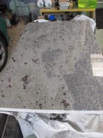 plateau de table en granite