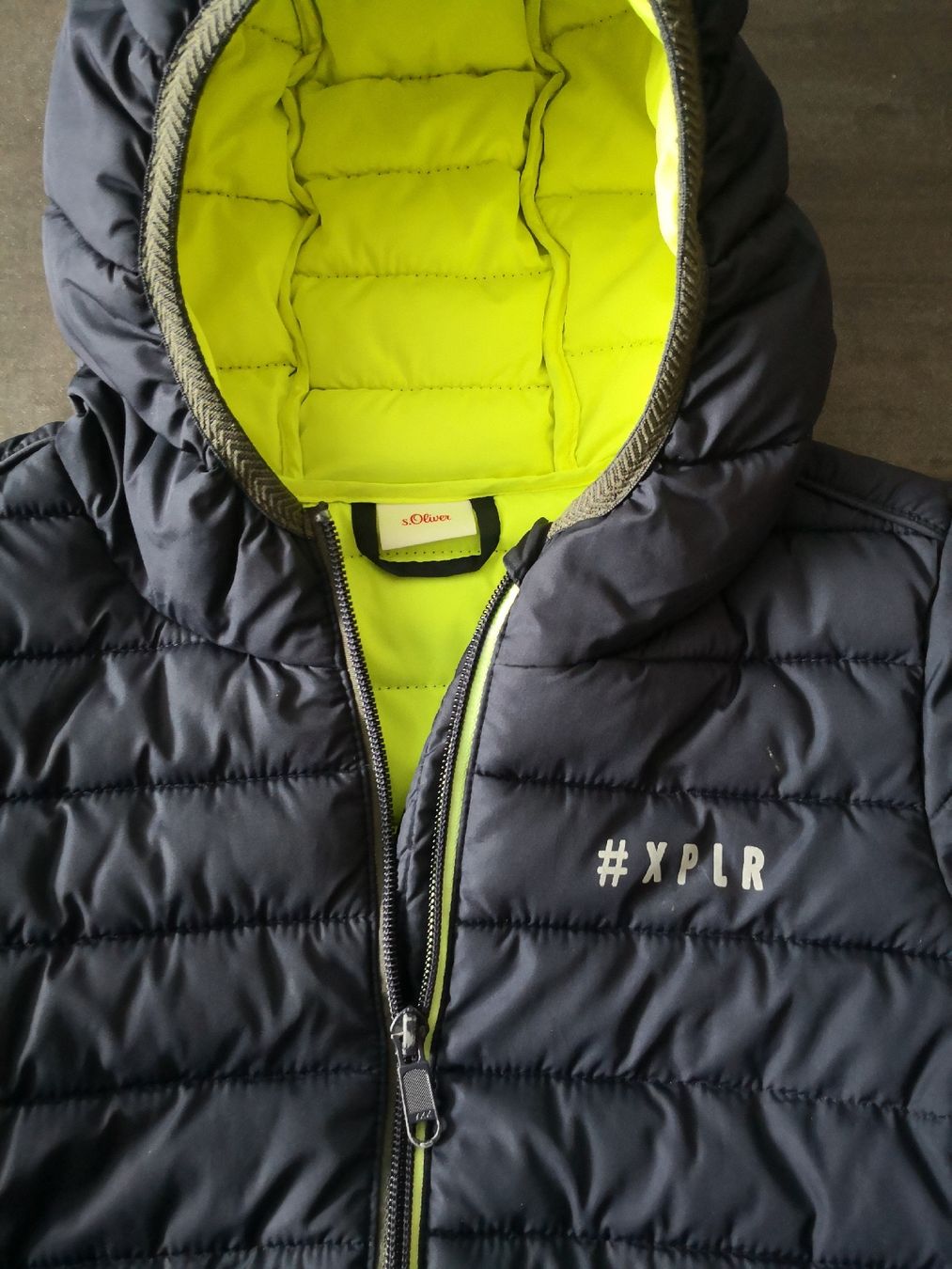 S.Oliver Vestes & Manteaux: Winterjacke Grösse 128 – D'occasion à Ottenbach par Acki_la 1