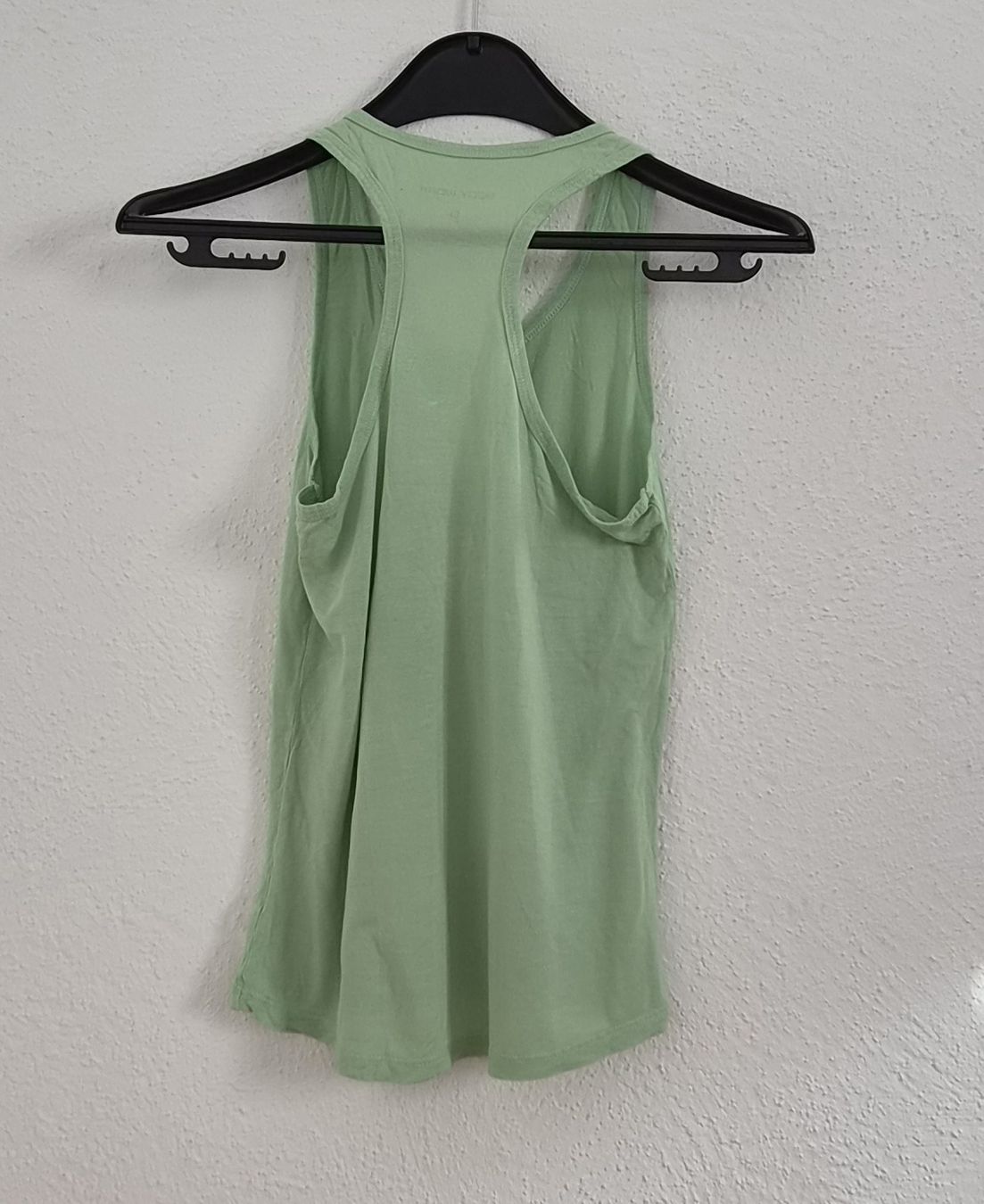 Top: Tanktop S / 36 Sommertop hellgrün mit Print – Usato da Affoltern am Albis venduto da thingsANDthings 1