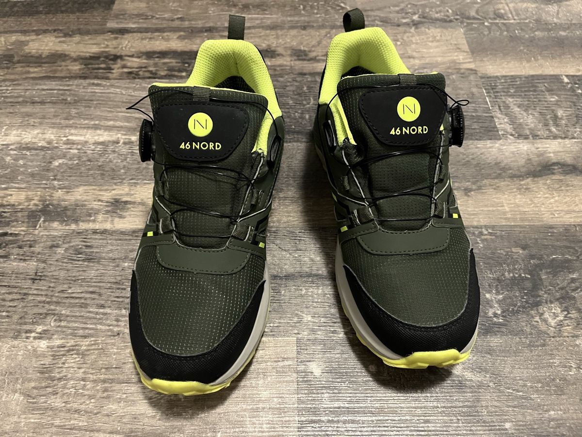 46 Nord Scarpe per ragazzi: Trekkingschuhe Kinder, 46 Nord, Grösse 38 – Usato da Jegenstorf venduto da YaLiCo2015