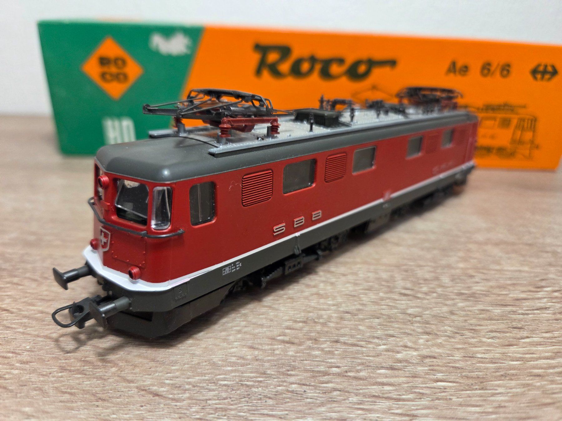 Roco Trains électriques: Roco 43938 E-Lok Ae 6/6 SBB H0 – D'occasion à St-Aubin-Sauges par Lo_Go 2