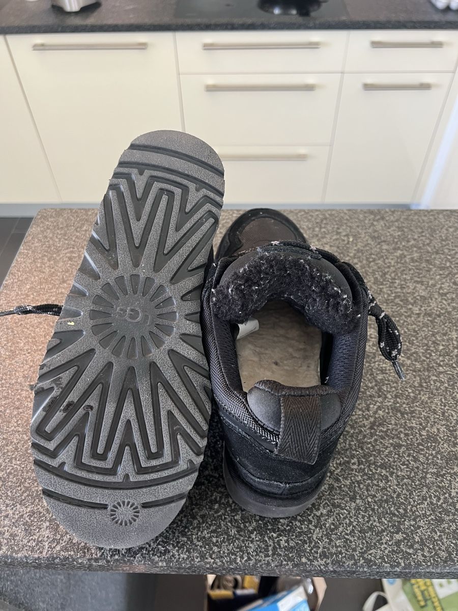 Ugg Scarpe da uomo: Ugg lowmel size 41 – Nuovo (secondo la descrizione) da Granges-Paccot venduto da luc_r7pl 2