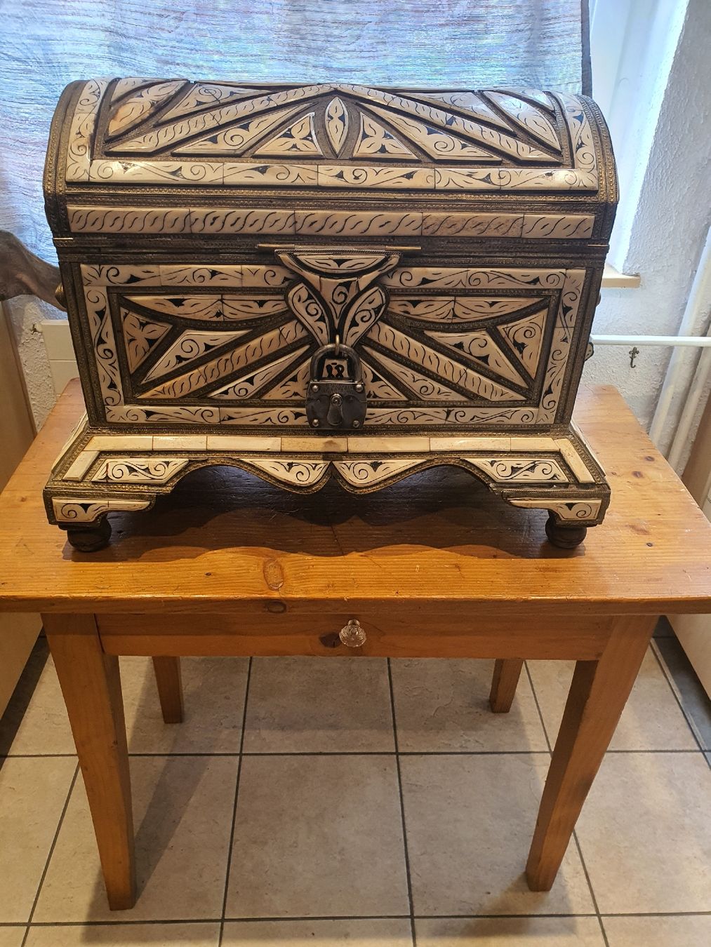 Cassapanche: Orientalische Truhe – Usato da Wangen b. Olten venduto da Hecht62xyz 1