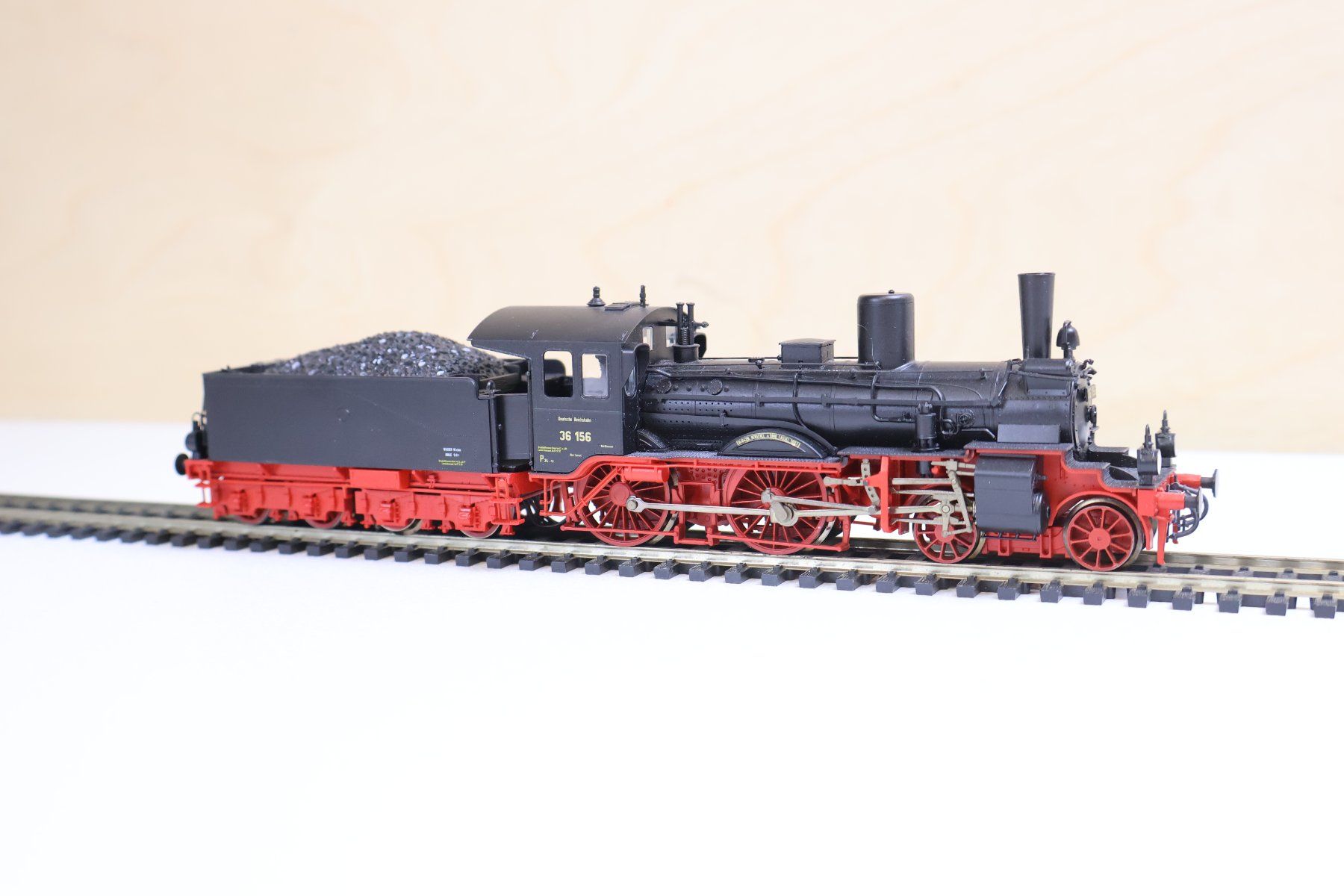 Roco Modellini di ferrovie: ROCO DR Dampflok BR 36 - DC Digital H0 63300 – Usato da Winterthur venduto da Monstera 4