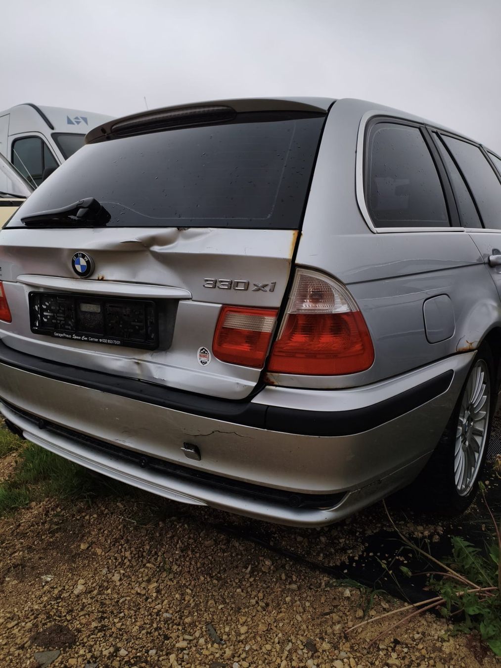 BMW Automobili: BMW 330Xi Touring – Difettoso da Les Breuleux venduto da PointRoselet 3