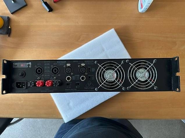 Casse acustiche: Behringer Set mit Verstärker, Equalizer, Lautsprecher – Usato da Liebefeld venduto da davidhuegli 3