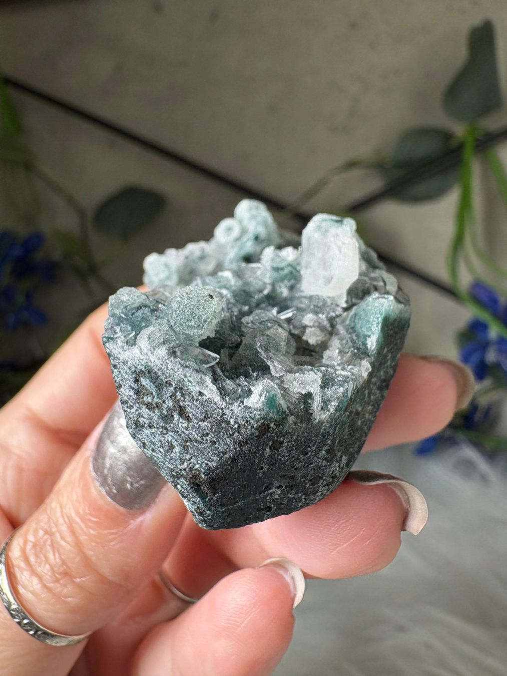 Minerali & Pietre curative: Chalcedon-Stalaktit mit Heulandit – Nuovo e nell'imballaggio originale da Neuheim venduto da m.hald 7