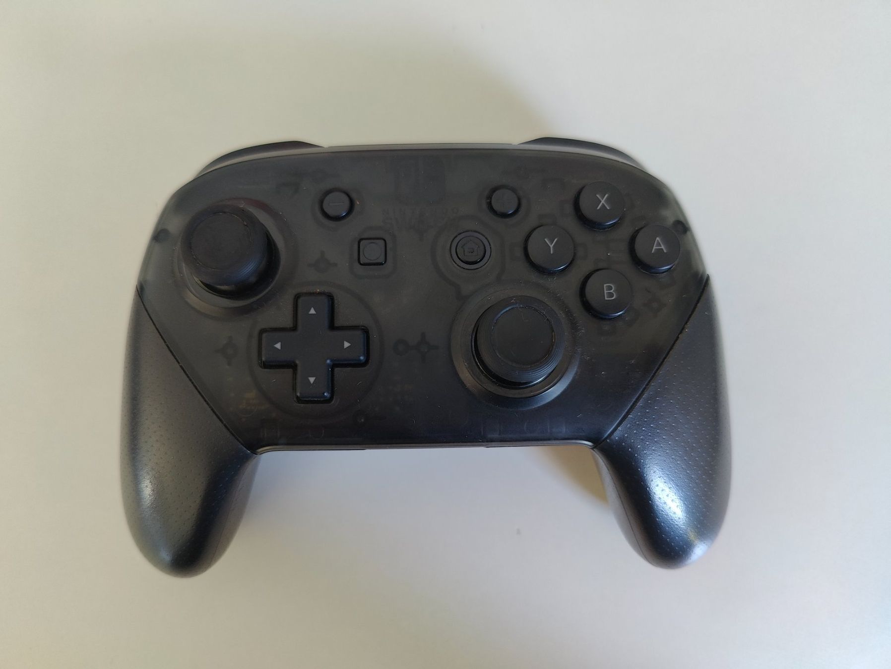 Manettes: Pro Controller Nintendo Switch – D'occasion à Dintikon par Nightcom