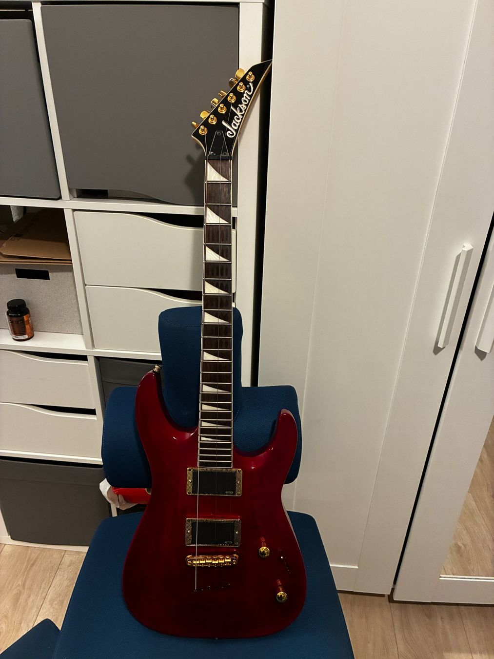 Jackson Instruments de musique: Jackson JS32TQ mit EMG Gitarre e-gitarre – D'occasion à Zürich par Ghiekorggmail 1