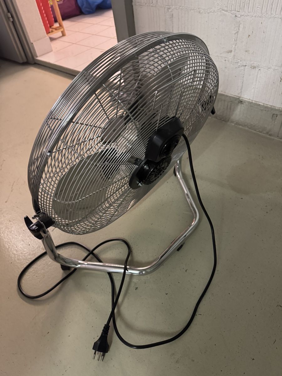 Ventilatoren: Ventilator Weber - Top Zustand - Sommerhitze Ade! – Neu (gemäss Beschreibung) aus Neerach von Django1402 1