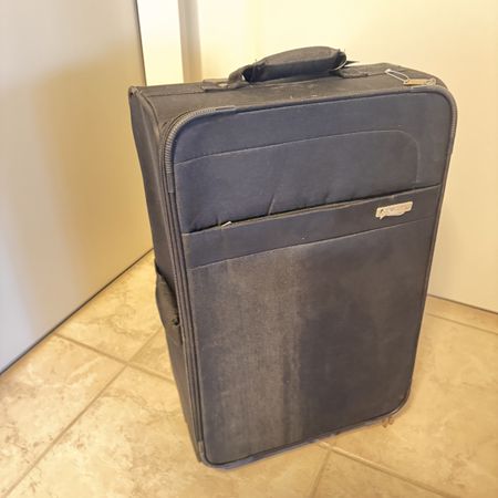 Titan Trolley L Schwarz, 4 Ruedeli, Top Zustand für Ferien!
