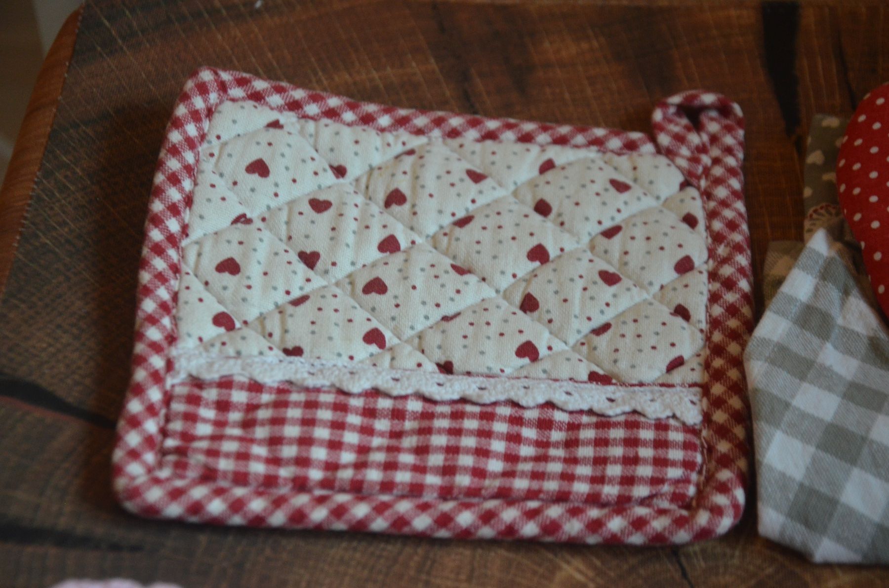 Teli da bagno: CUISINE - HANDTUCH + 3 TOPFLAPPEN – Usato da Chiasso venduto da Dolly015 3