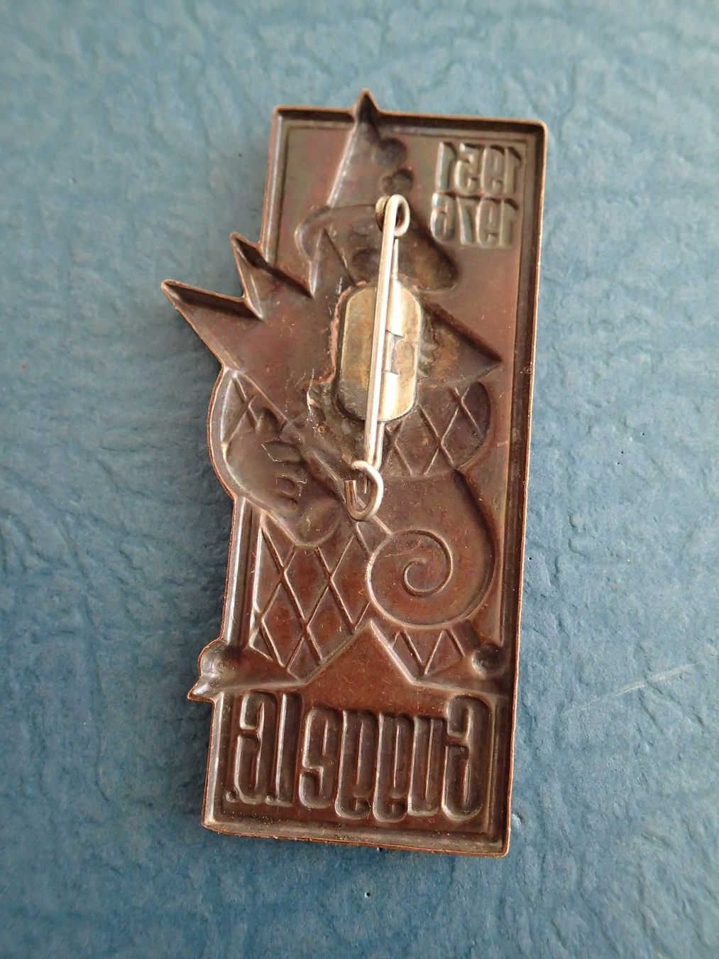 Basler Placchette & Badge: Gugge Clique 1976 Basel – Usato da Allschwil venduto da Salus17 1