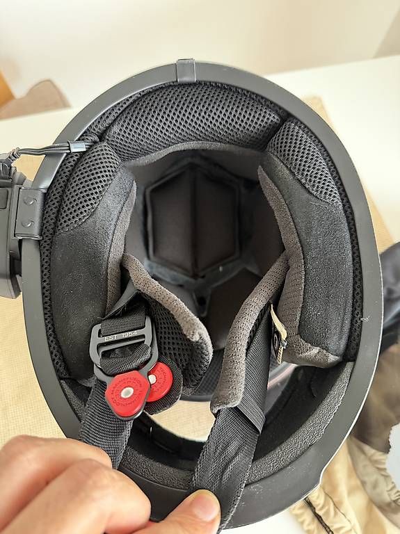 Bell Casques & visières: BELL Eliminator Carbon Lightweight Helm – D'occasion à Untervaz par Clambu 4