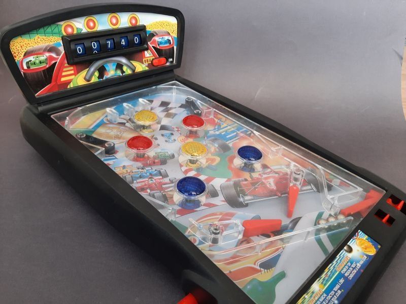 Spielzeuge: Flipperkasten – Gebraucht aus Oberengstringen von Goldhase01
