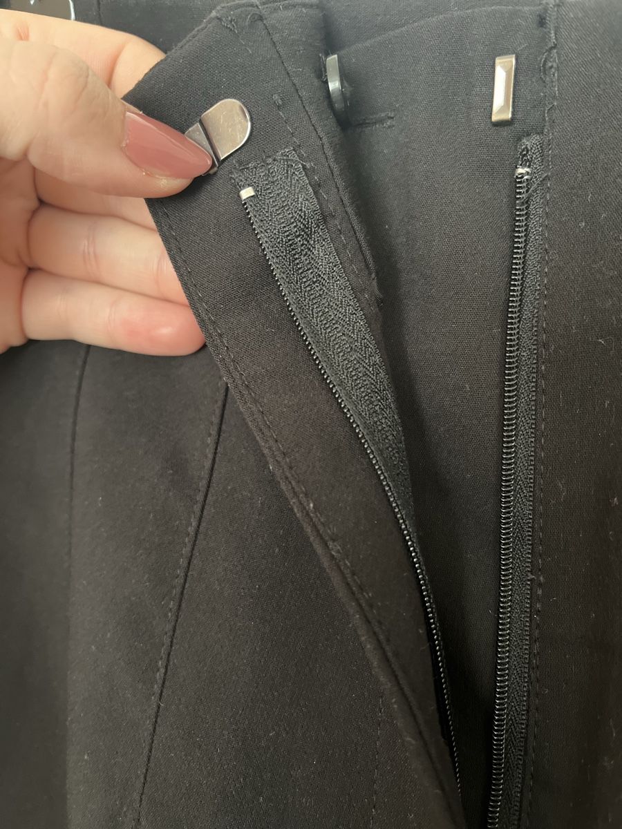 Zara Hosen: Schwarzes Stoffhosen Must-Have – Gebraucht aus Zürich von Lelillemore 3