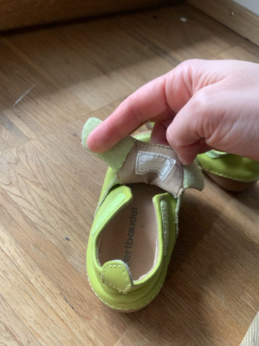 Vertbaudet Scarpe per ragazzi: Vertbaudet Leder Krabbelschuhe Gr. 20 Frühling – Usato da Basel venduto da O-O 2
