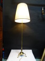 STÄNDERLAMPE MIT MESSINGFUSS