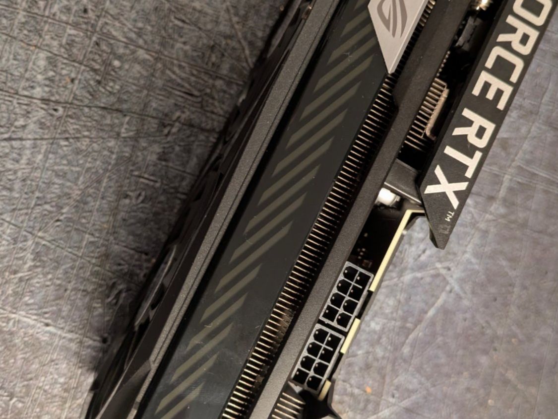 Asus Schede grafiche: ASUS STRIX RTX 3060Ti V2 (8GB) – Usato da Burgdorf venduto da datumoj 1