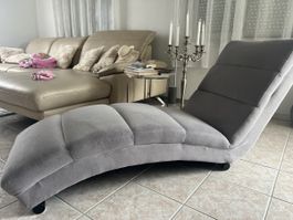 Design-Chaiselongue / Relaxliege grau – wie neu