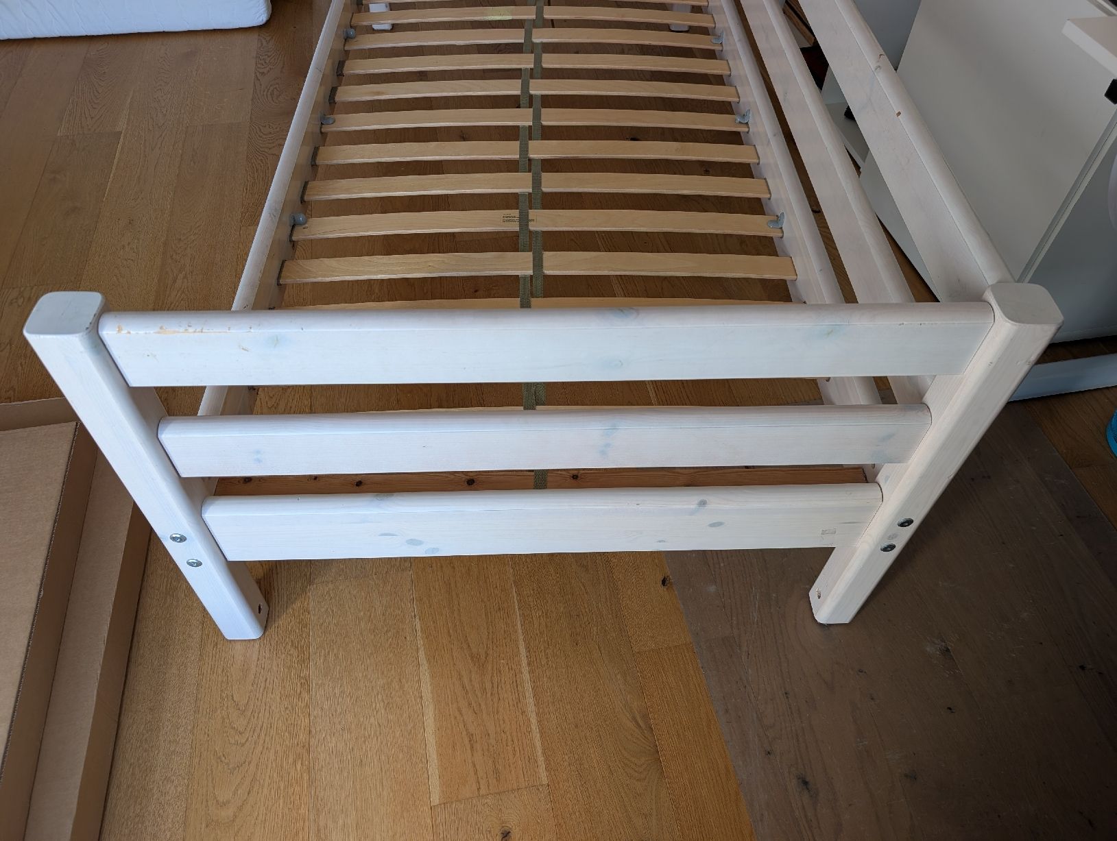Flexa Letti: Flexa-Kinderbett 90 x 200 cm mit Matratze – Usato da Niederweningen venduto da Davebond888 4