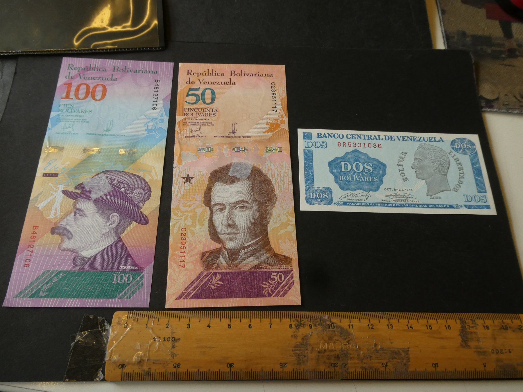 Banconote: Venezuela, 3 alte Geldscheine – Usato da Hinterforst venduto da Rohusri