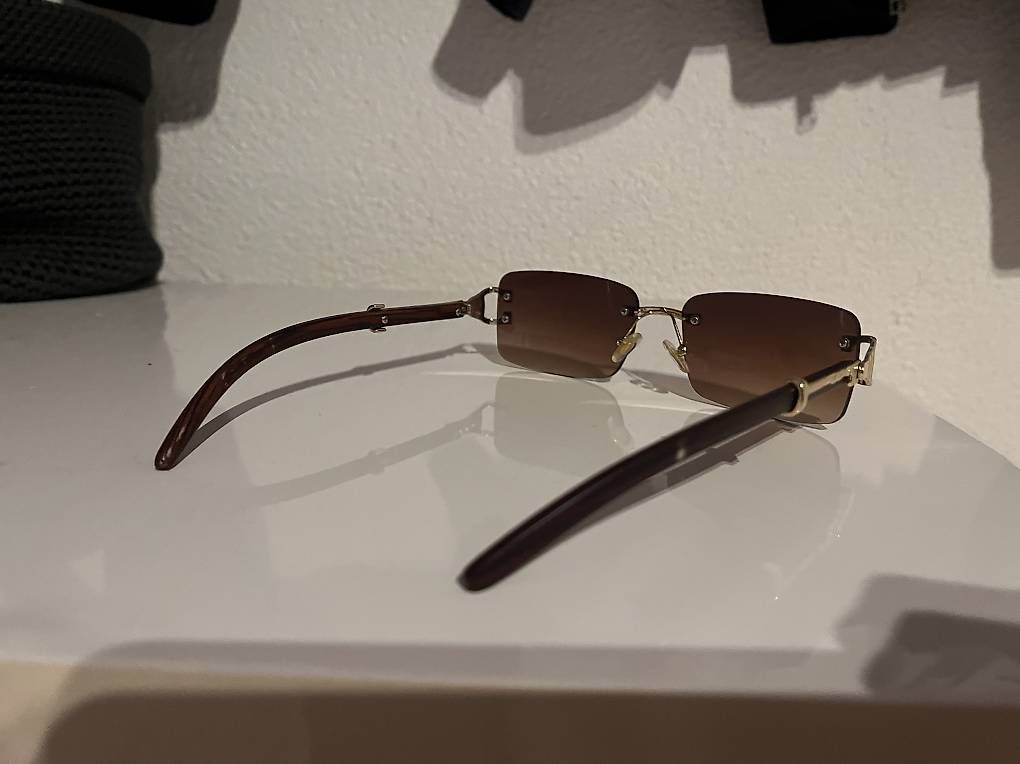 Occhiali & Lenti: Stylische Sonnenbrille – Usato da Studen BE venduto da sch_z82c 2