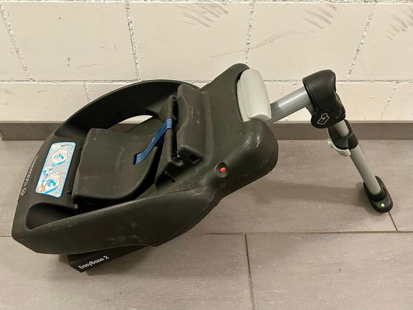 Maxi-Cosi Seggiolini per auto: Maxi-Cosi EasyBase 2 Kindersitz Basis gebraucht – Usato da Stettlen venduto da cvbe