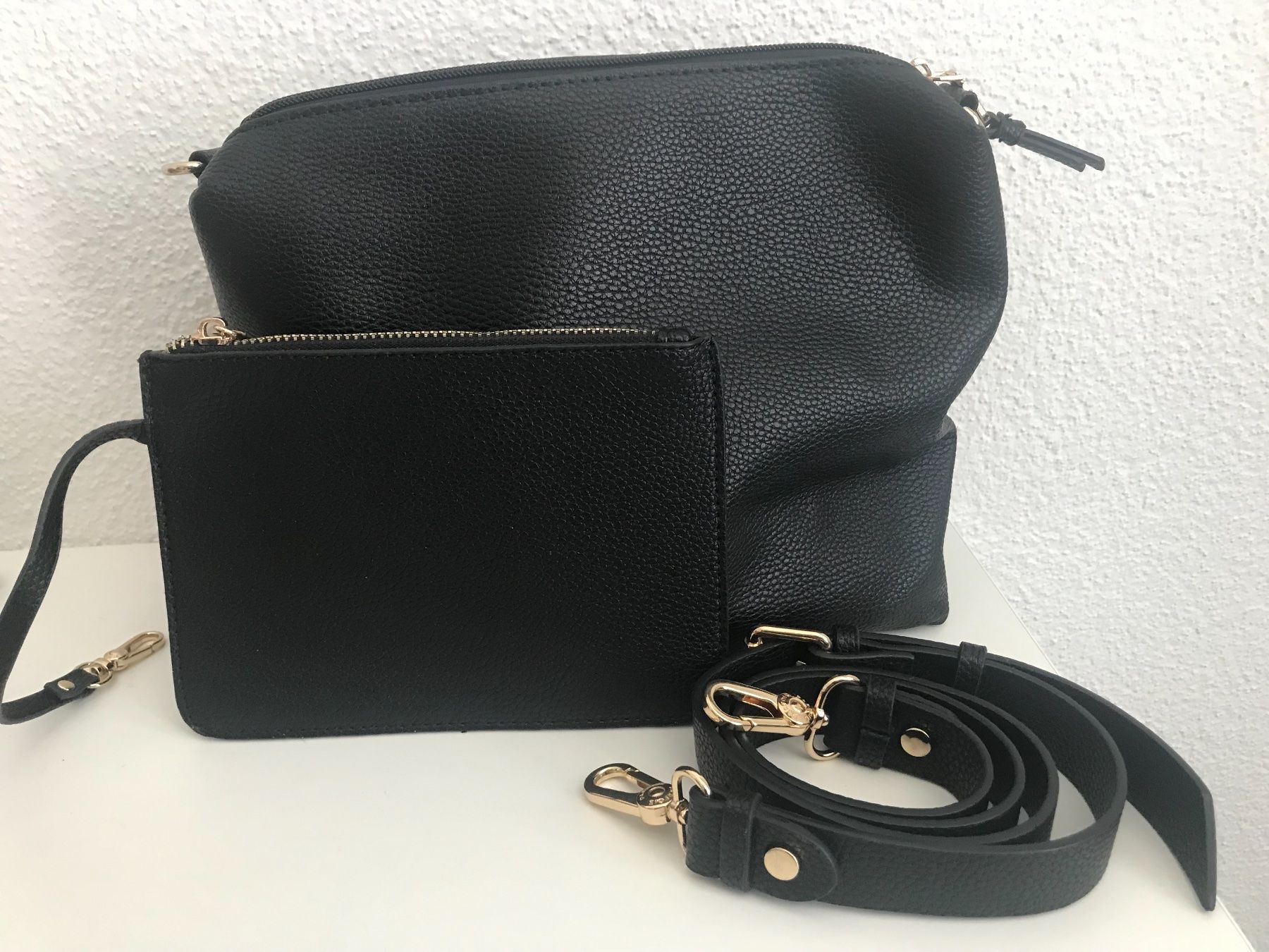 Taschen für Damen: Handtasche inkl. Zubehör – Gebraucht aus Schaffhausen von mary.d 2