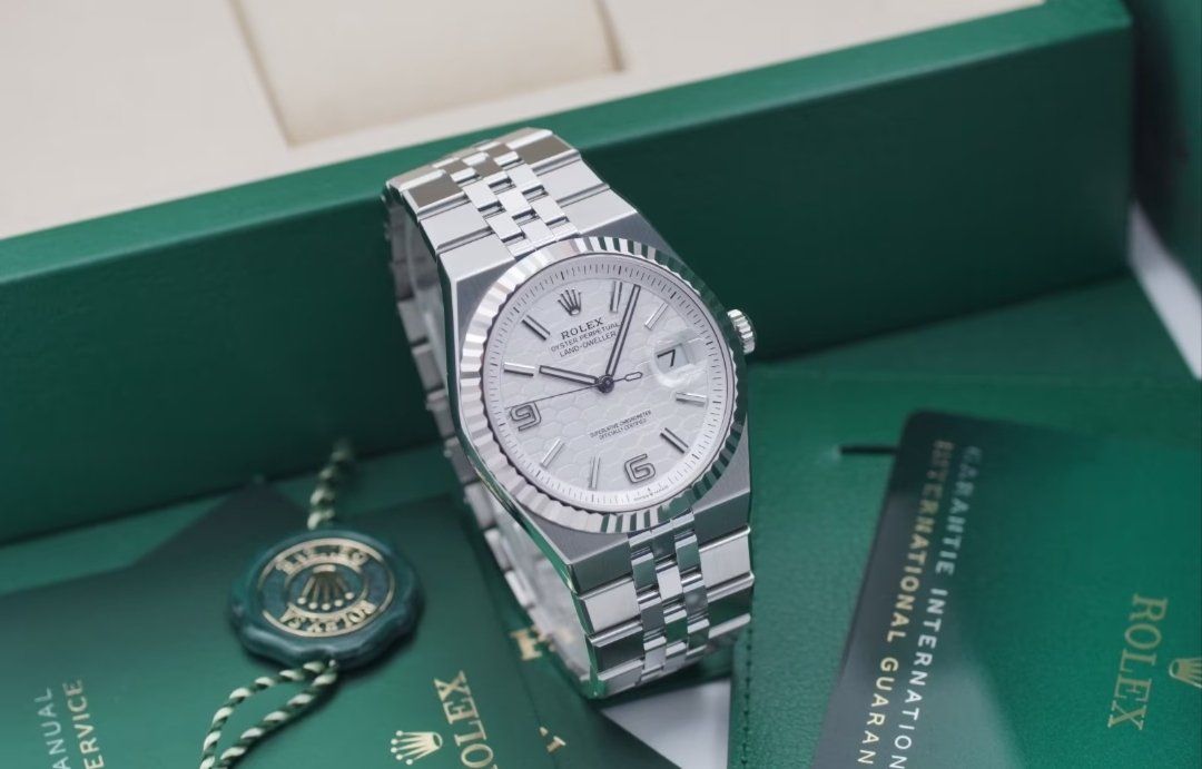 Rolex Orologi: Rolex Land-Dweller 40 mm Neu – Nuovo (secondo la descrizione) da Klosters Dorf venduto da Baky61