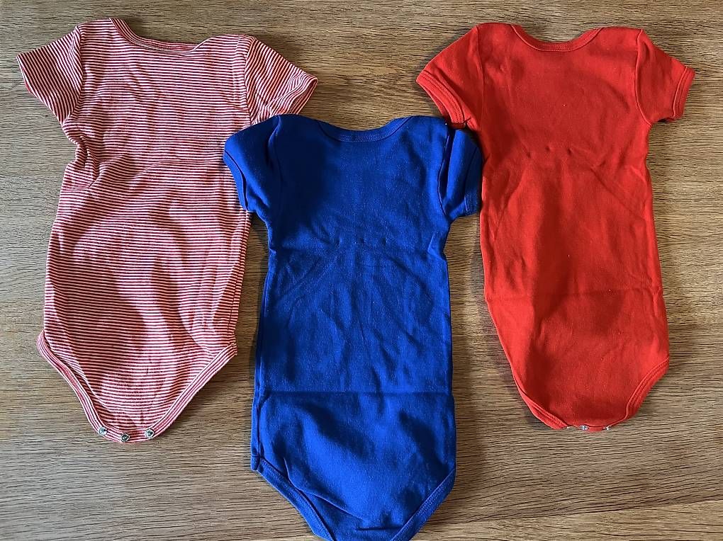 Biancheria intima: Petit Bateau 3er Set Bodys neuwertig  – Usato da Basel venduto da leoniewenz 2